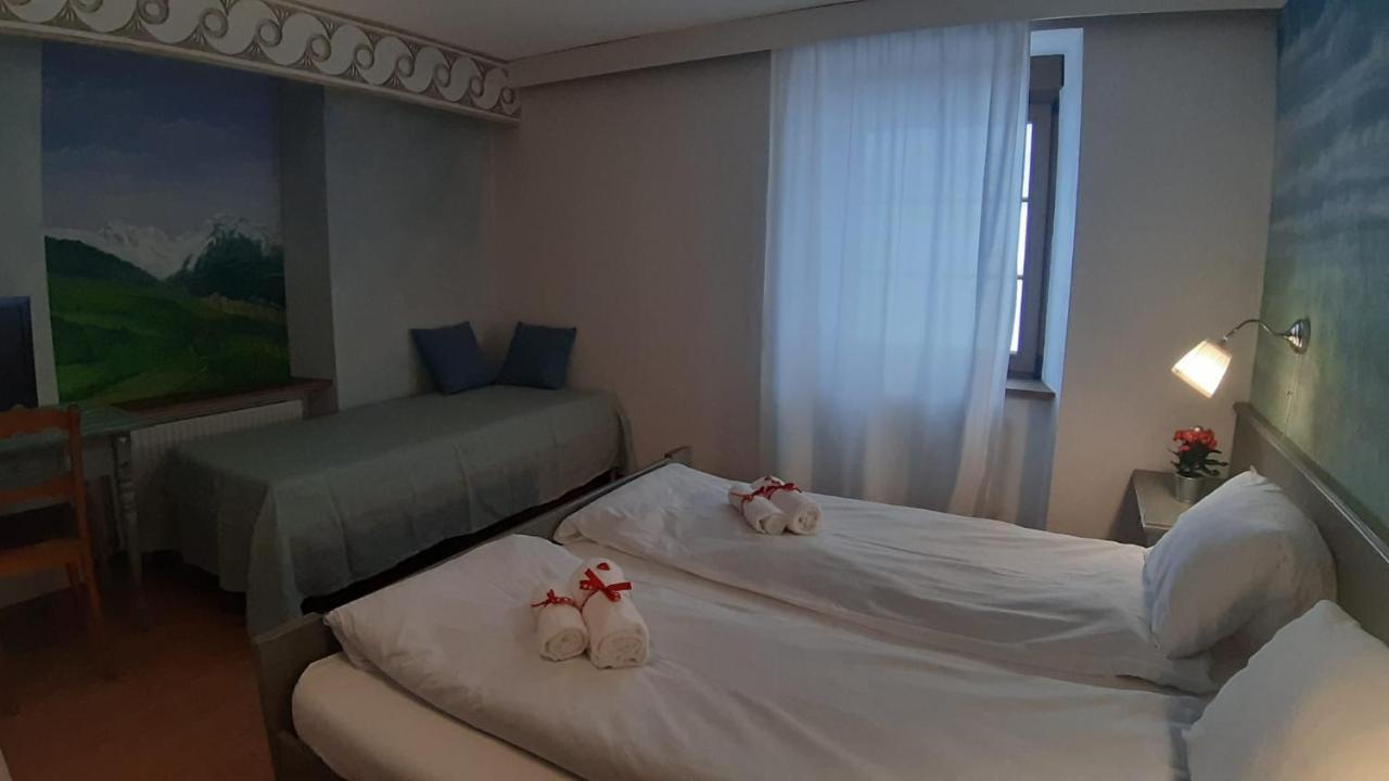 Hotel Post Cunter Biancardi Savognin Zewnętrze zdjęcie