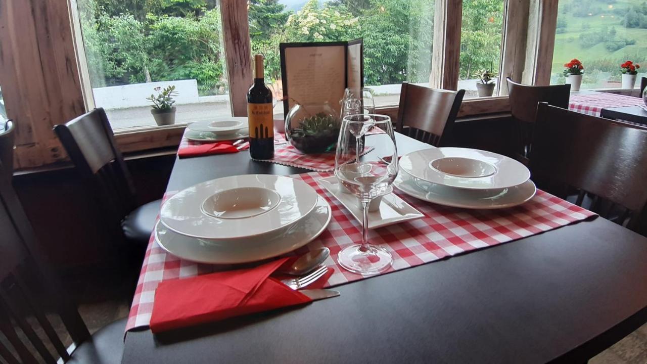 Hotel Post Cunter Biancardi Savognin Zewnętrze zdjęcie